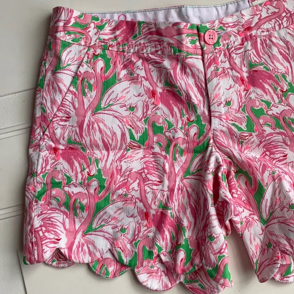 NWT Lilly Pulitzer 5” Buttercup Scallop Stretch Flamingo Shorts 00
